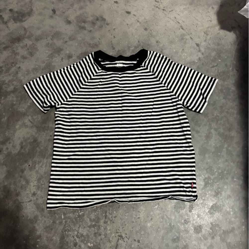 Levi's Monochrome Striped Tee Size xs